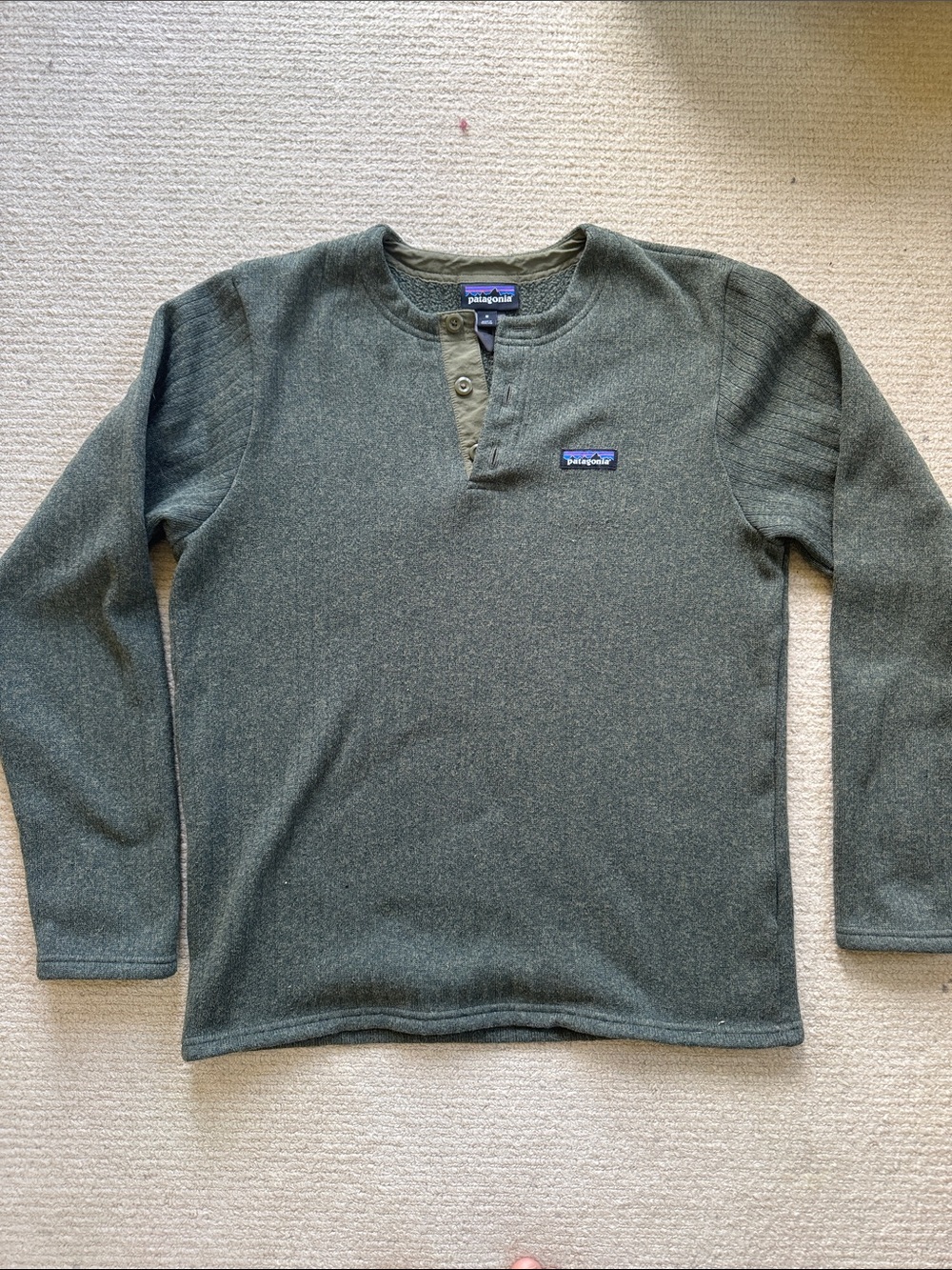 Patagonia Men’s Henley Fleece Sweater